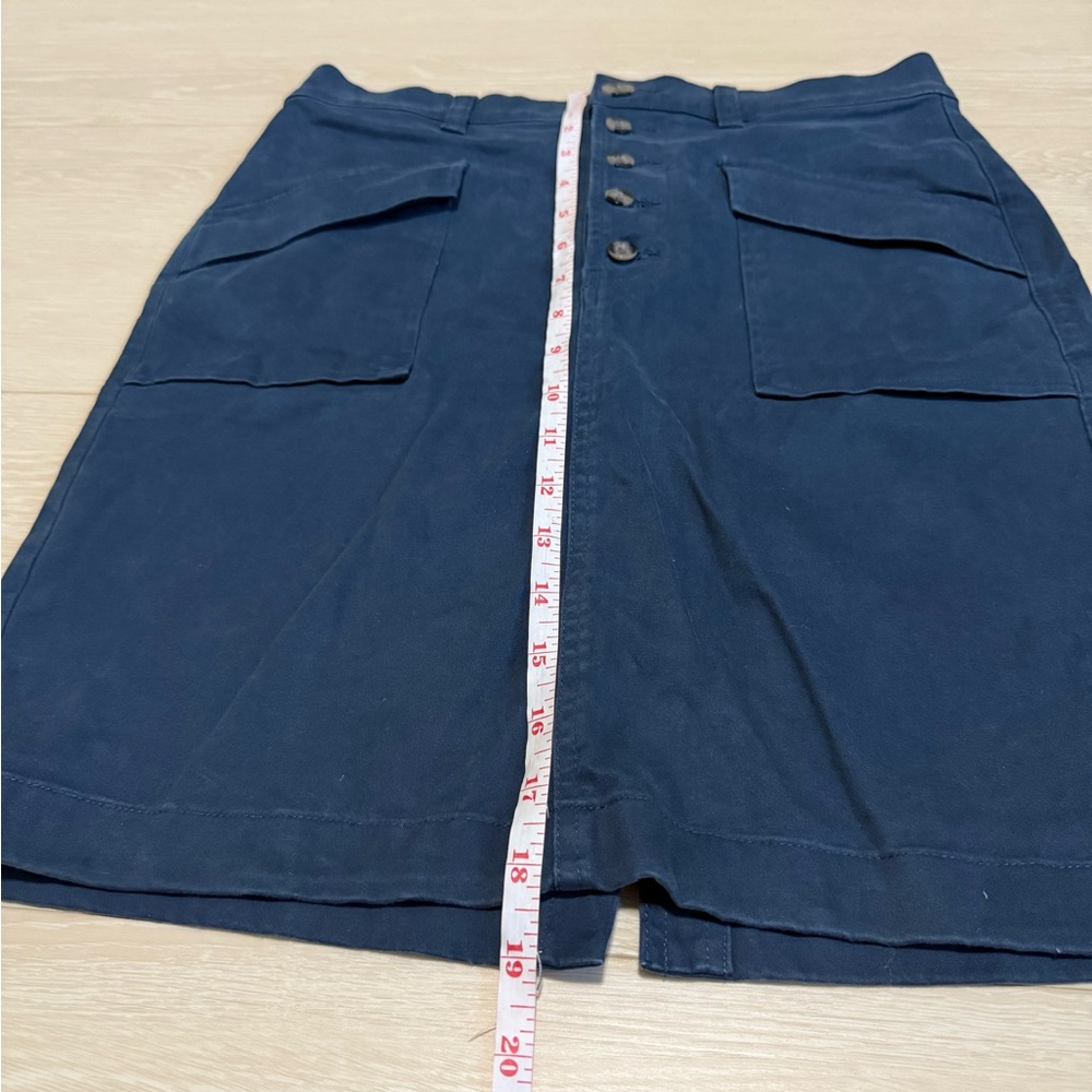 3/$10 Loft Dark Blue Buttoned Skirt - Picture 3 of 6